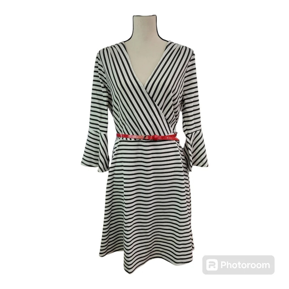💕NY Collection stripped fit and flare dress